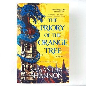 The Priory of the Orange Tree Samantha Shannon Paperback Fiction